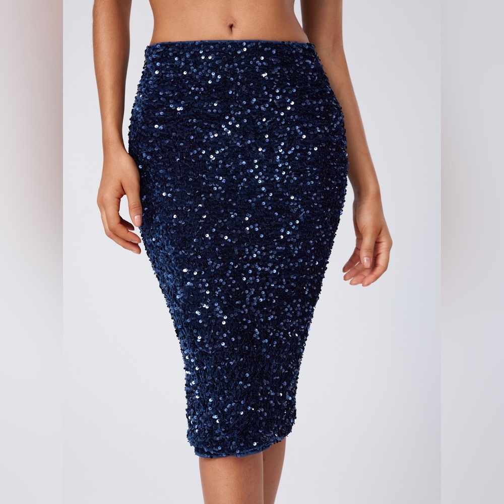 Navy pencil Sequin Skirt (A86) tag missing